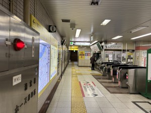 都営浅草線東日本橋駅改札