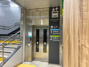 神田駅北口・東口側エレベーター